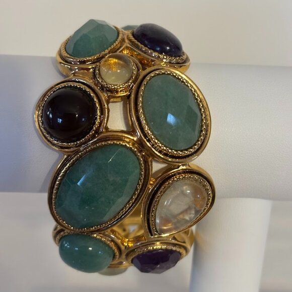 Beautiful and Colorful Cuff Bracelet in Gold Tone for any occasion - Picture 1 of 12